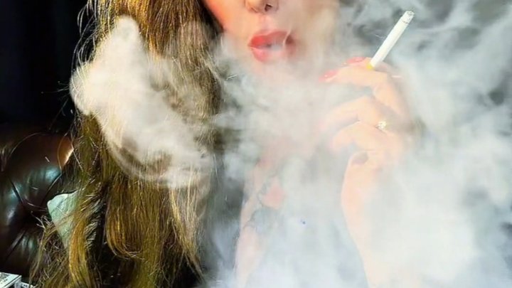 Darkside – Potent smoke and intense coughing – Marlboro Black