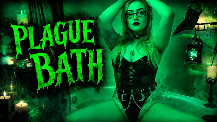 Plague Doctor Bubble Bath Makes Goth Babe Horny For Monster Cock (+ BONUS Cospla
