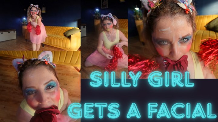 Silly Girl Receives A Cumshot On Face 4K