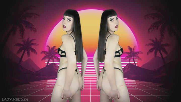 Inhale and keep thinking about how you'd lick my ass - toilet fetish fantasy
