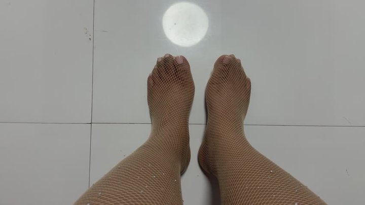 wearing Skintone fishnets asian toe Flexing and soles