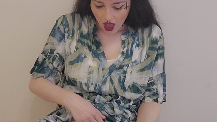Mormon Girl Masturbates through her Magic Underwear
