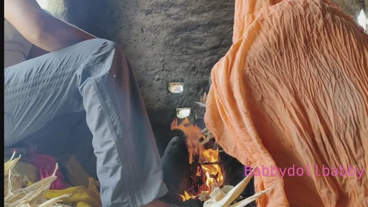 Real Sex in an Indian Desi Kacchi Rasoi