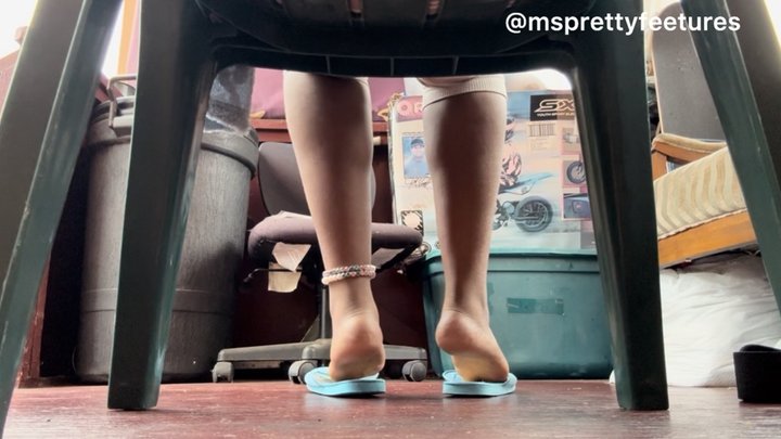 Back of Soles Chair Shoeplay