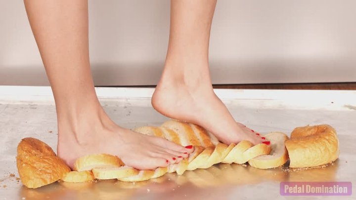 Petite Feet Bread Crush - 4K MP4