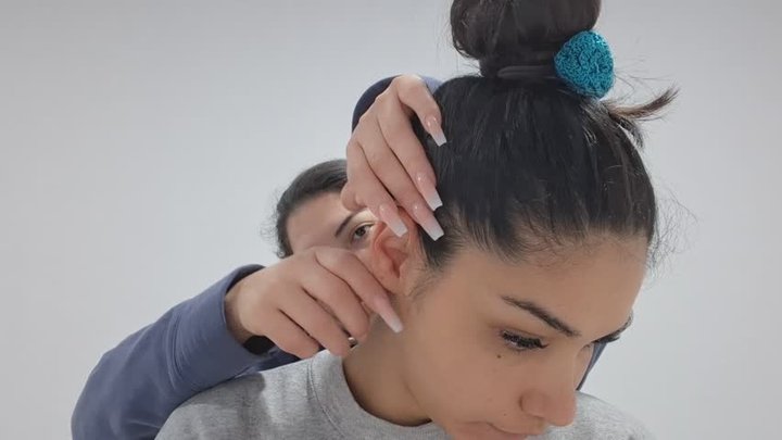 Ear game ...
