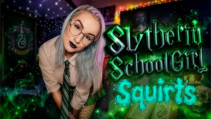 Slytherin School Girl Rips Open Fishnets To Fuck Black Dildo Til She Squirts