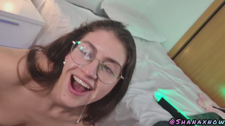 CLIMAX STEPDADDY CUM ON MY FACE AND GLASSES