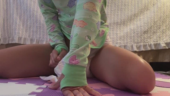 sticking my magic wand in my soggy diaper
