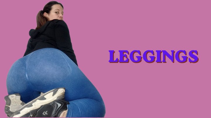Adoration of blue leggings