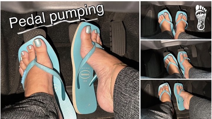 Juliette RJ – Pedal Pumping in New Tiffany Blue Havaianas - MOBILE USERS - PUMPI