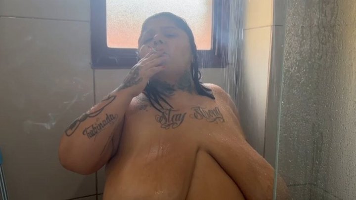 Curvy Smoke Bath Teaser BBW Lights Up in the Shower