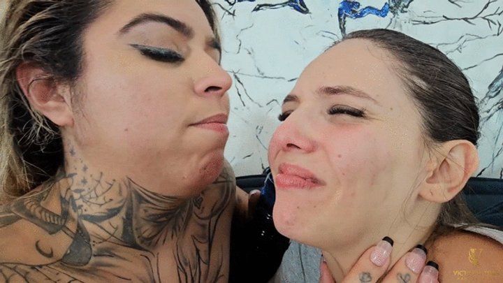NOSE, BURP AND COUGH: LICKING IT CLEAN - BY VICTORIA DIAS ANG GABY MANTOVANI - C