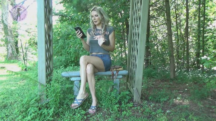 My Belly in Nature