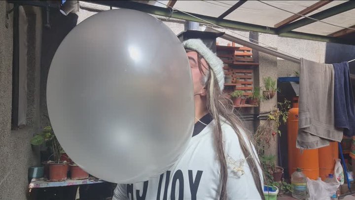 4 Nice Bubbles with Quench Gum