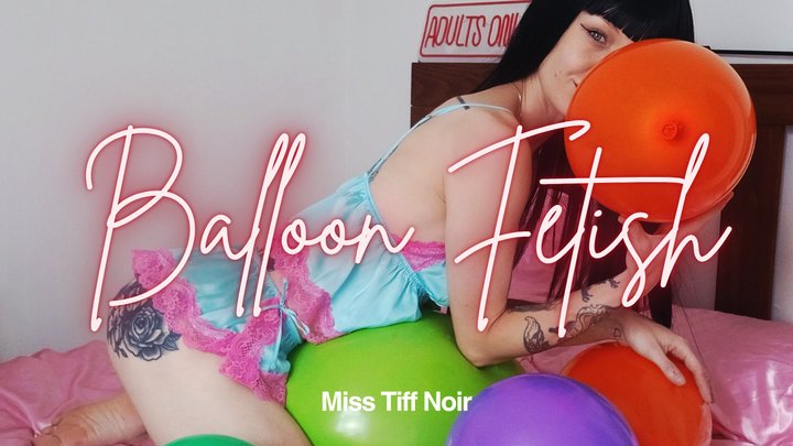 Balloon Foot Fetish Fun
