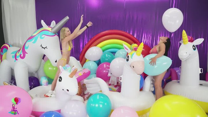 Lexy Raven Unicorn Loons HD
