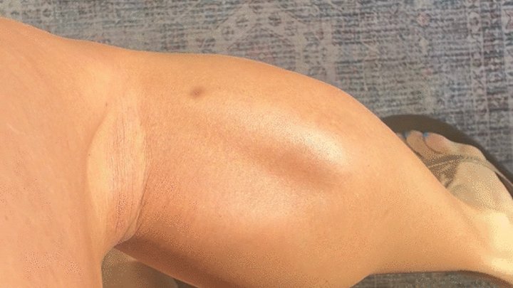 Flip Flops and Barefeet Natural Sunlight Muscle Worship