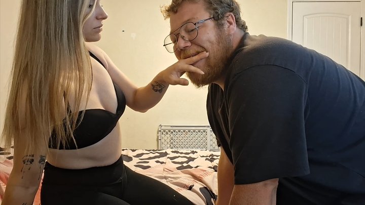 Finger biting
