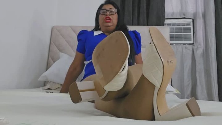 Balbina BBW Goddess ultra sexy show in Pantyhose
