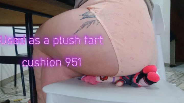 Used as a plush fart cushion 951