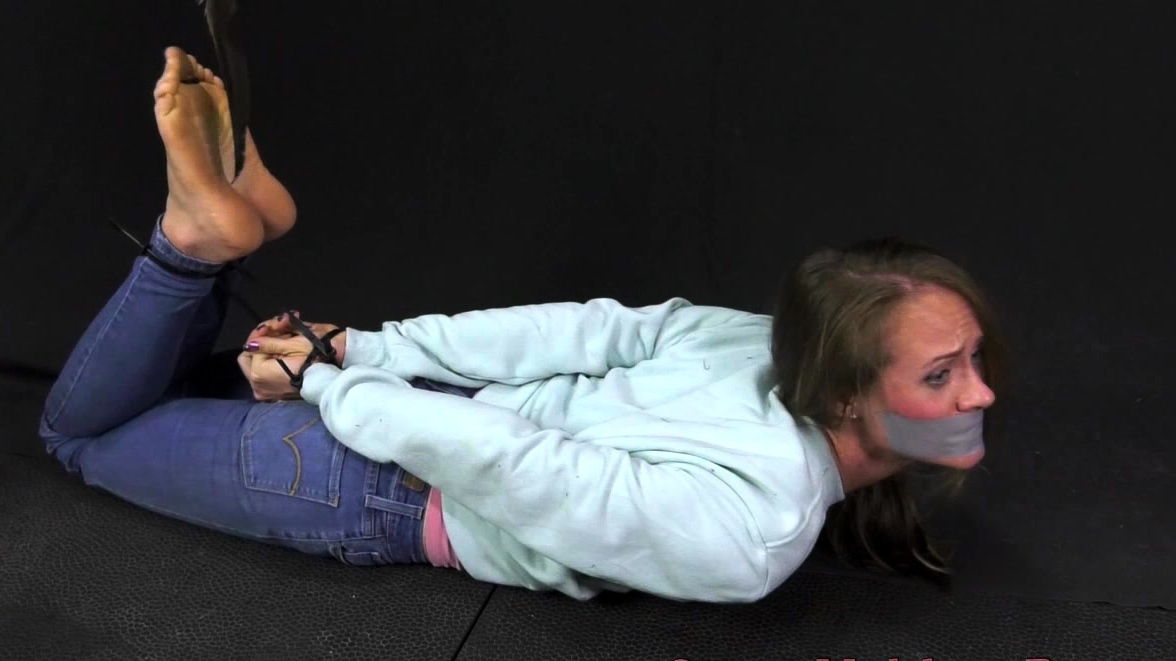 Pee fetish brunette skank nailed roughly