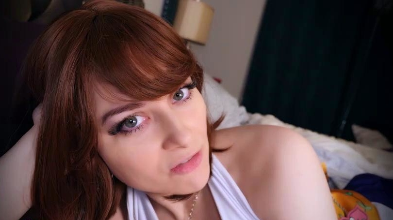 Princess Ellie Idol - Can Milfs Cosplay Yuna Costumed Sex