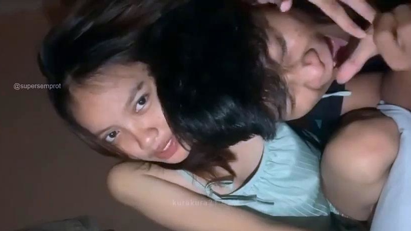 Rara Clea Asik Live Tiktok Bareng Pacar Berujung Ngentot