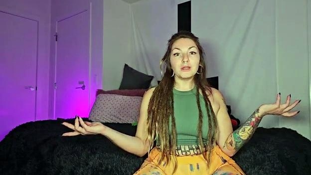 Spookybunz - He s Too Big For Condoms Babe