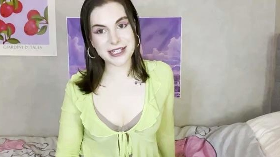 Orvilina - Cheat On Her With My Feet