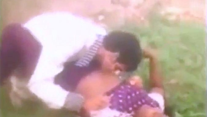 Desi Amateur Close-Up - Big Tits Romance