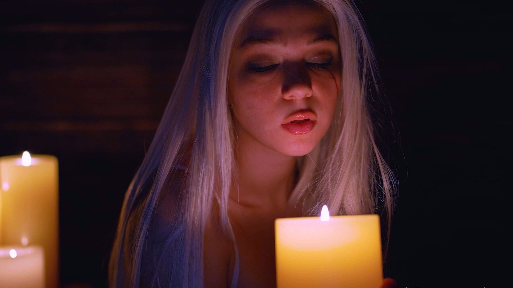 Amateur Blonde Teen Plays Solo with Toy Webcam Porn
