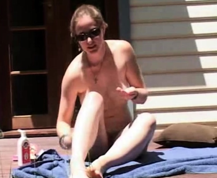 Close up view of a dude jerking off