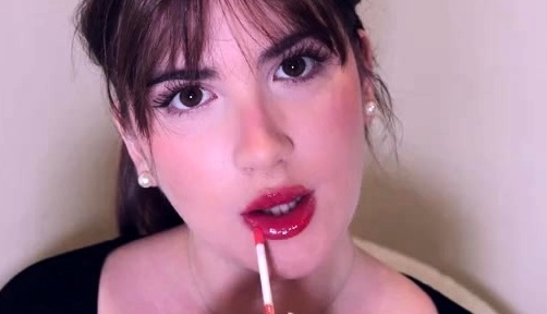Princess Claretta - Juicy Lips Fetish