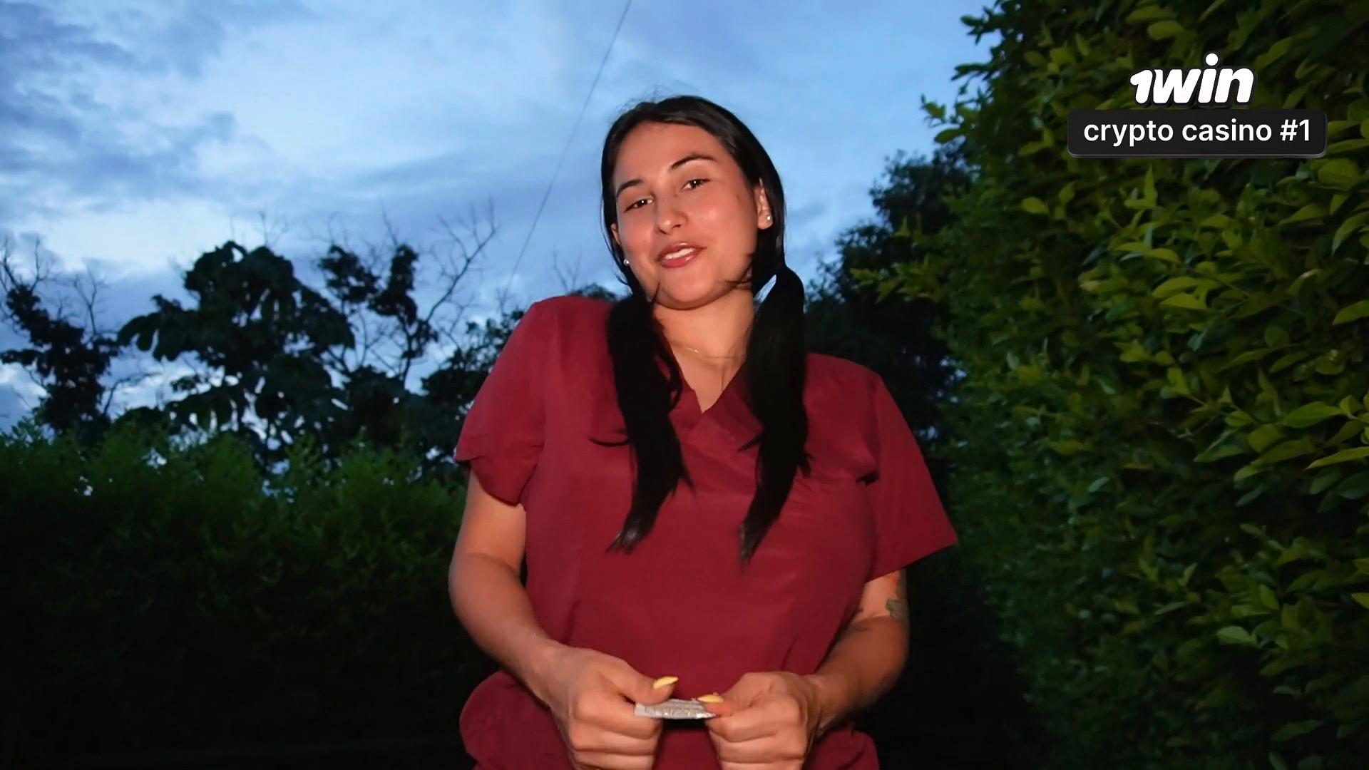Employee gets fucked without a condom before leaving work