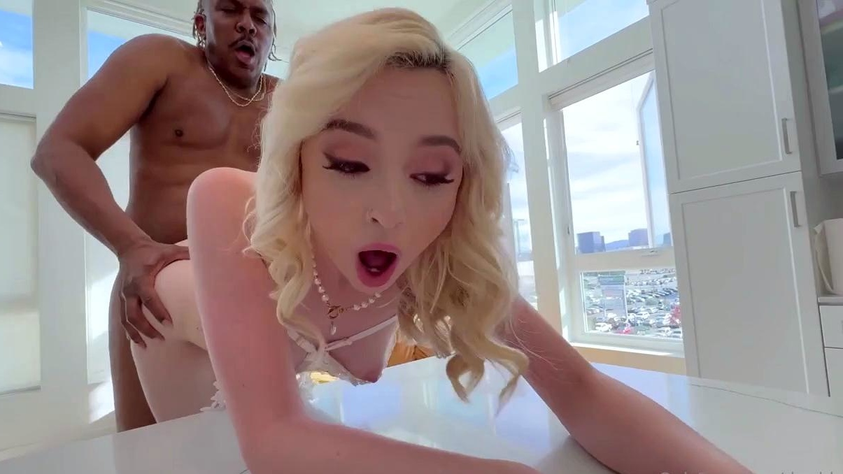 NEW Lexi Lore Tight Asshole Anal BBC Sextape With Dredd