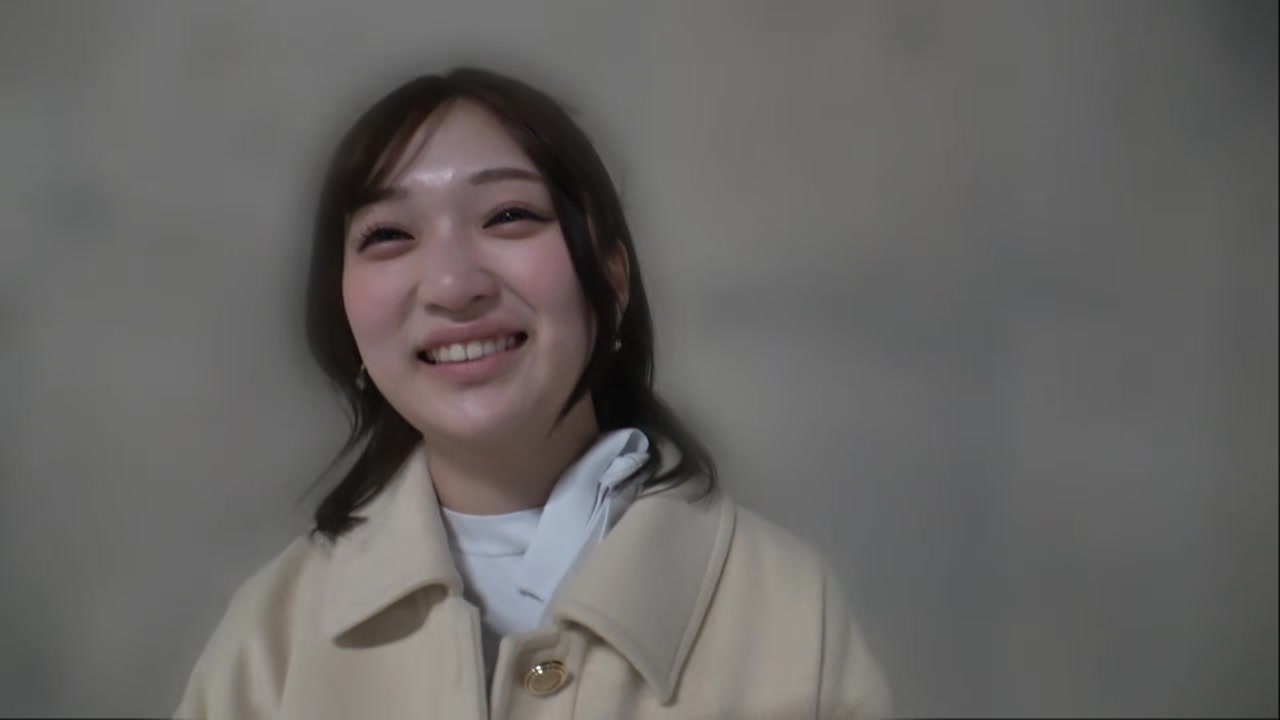 その口でしゃぶってくれ！ぷっくり唇とむっちり太ももにでっかい尻